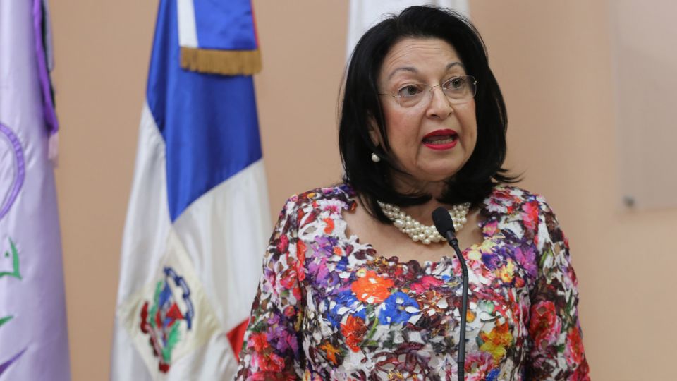 Ministerio de la Mujer y la Fundación Reservas 