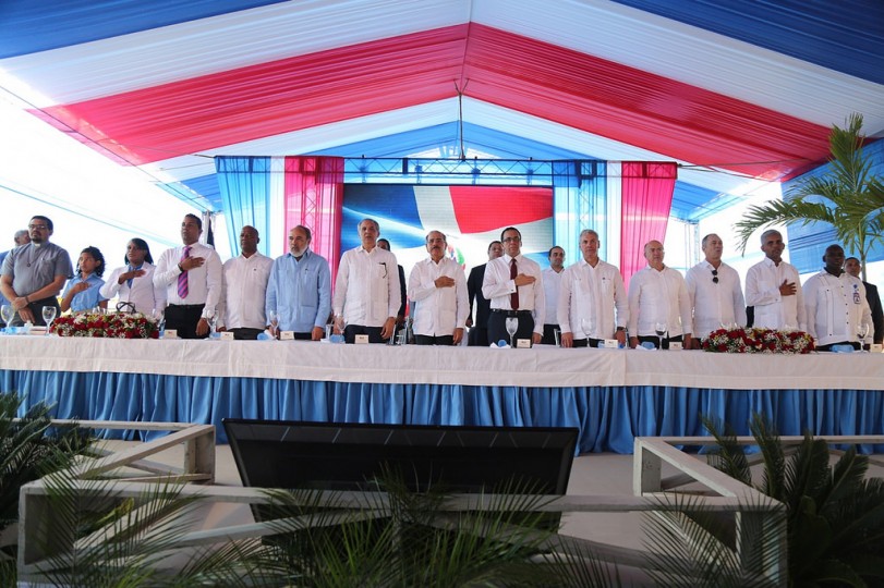 Hato Mayor: Revolución Educativa se consolida. Danilo entrega dos escuelas y edificio administrativo