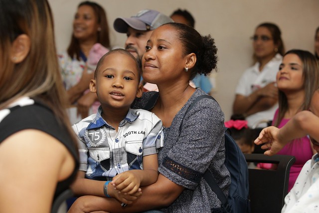  Niños del CAID celebran el Día de las Madres 2019