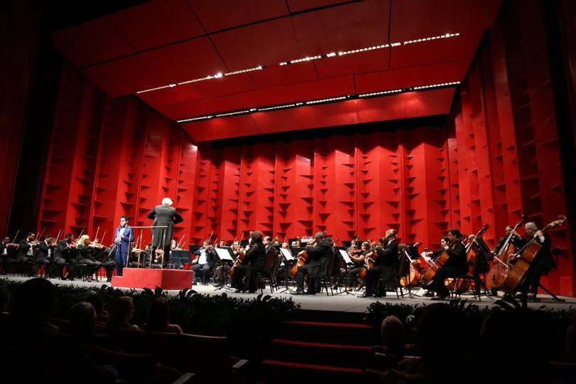 Primera Dama asiste a concierto de gala “Oda a las Madres” por el 50 aniversario de la Asociación La Hora de Dios