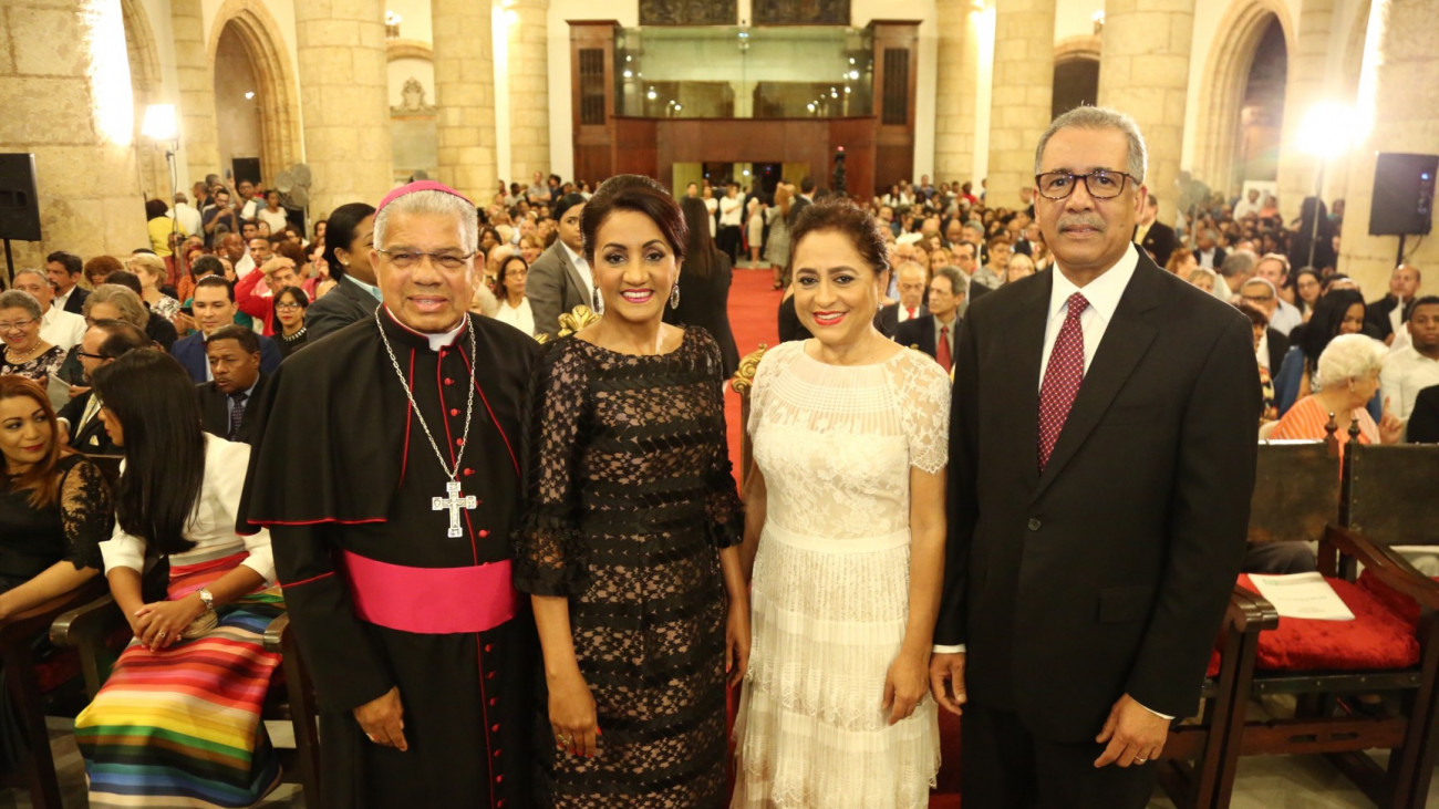 Primera dama en Navidad en la Catedral Primada de América 