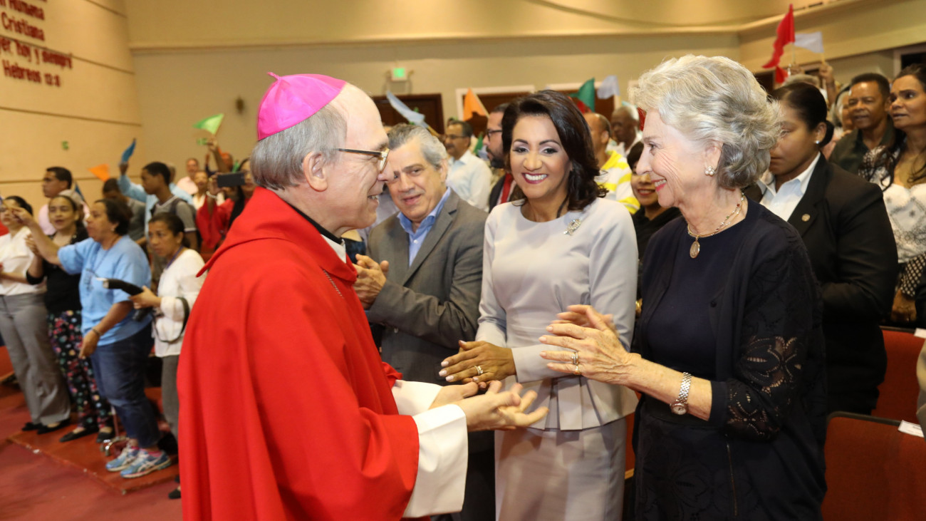 Cándida Montilla de Medina en la eucaristía del Movimiento de Cursillos de Cristiandad