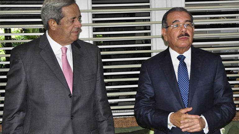 Presidente Danilo Medina y el presidente del Partido Revolucionario Social Demócrata (PRSD), Hatuey De Camps