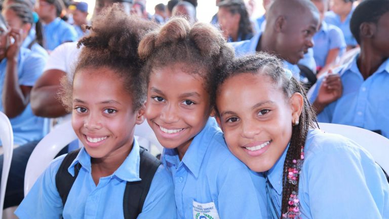 Estudiantes de La Caleta, Boca Chica