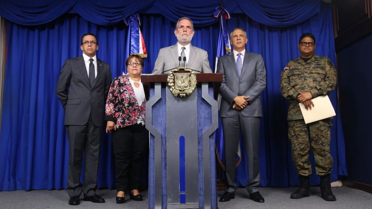 Presidente instruye salvar vidas; suspenden labores este jueves y docencia hasta el lunes