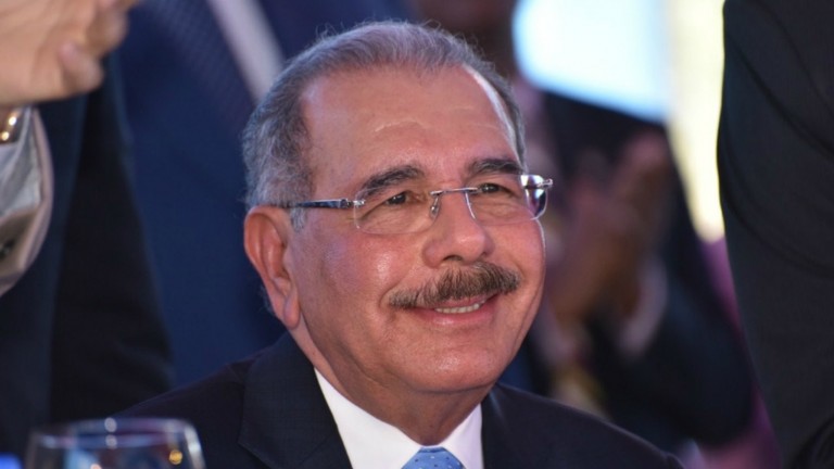 Danilo Medina en Bohechío: “Está cerca el tiempo en que bancos se instalen por aquí”