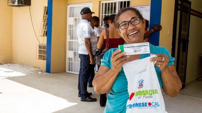 Una farmacia nueva con bajos precios en La Romana