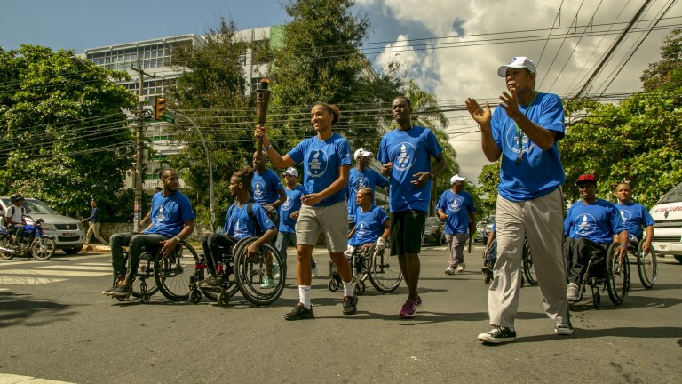 Gobierno difunde terminología adecuada para cobertura Invitacional Mundial Tenis Olimpiadas Especiales