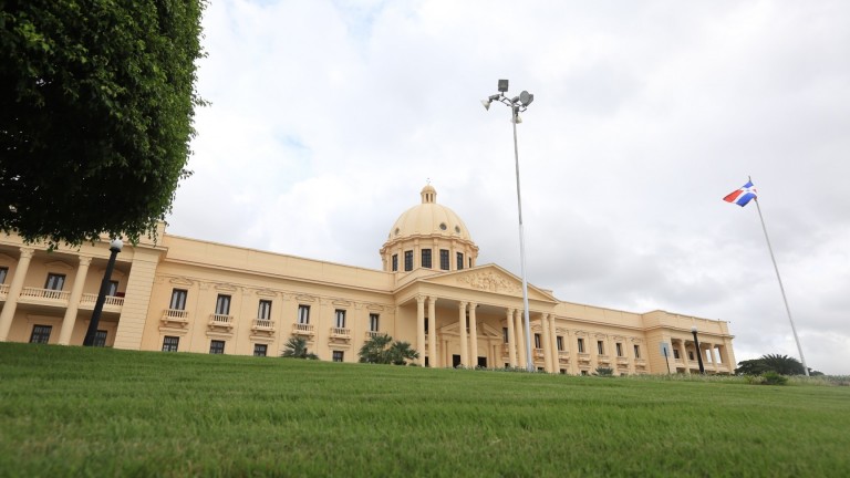 Fachada frontal Palacio Presidencia República Dominicana