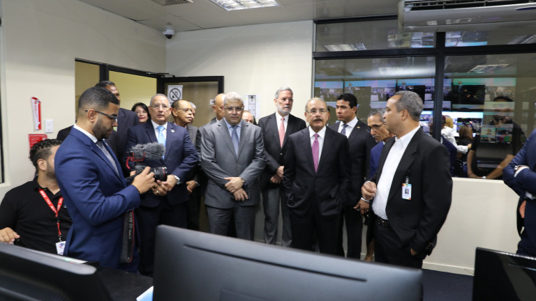 Danilo Medina durante la entrega de la remodelación del canal 4  